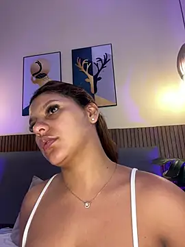 Snapshot of NicolleeEvanss chatting on 15, 6, 2026 NicolleeEvanss online show from 15, 6, 2026