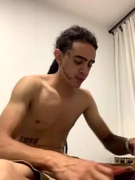 JovenDesobediente online show from 24, 9, 2025