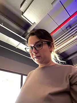 amooraaamoon online show from 12, 9, 2025