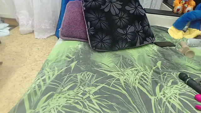 CamDiva113 online show from 26, 9, 2025