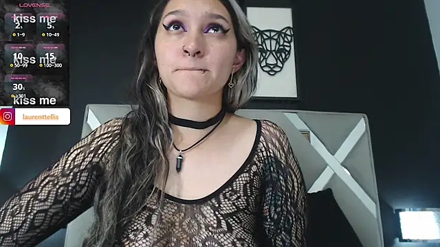 Snapshot of Laurent_elis chatting on 19, 12, 2024 Laurent elis online show from 19, 12, 2024