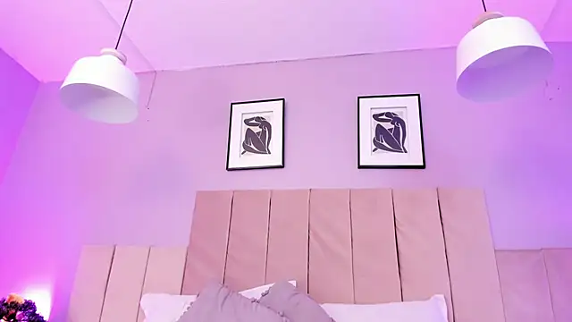 April bowie online show from 1, 3, 2025