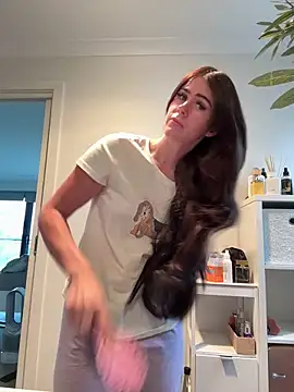 aus queen online show from 6, 2, 2026