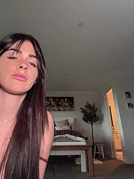 aus queen online show from 6, 8, 2026