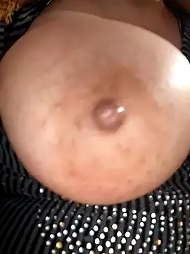 Snapshot of carmelasexy chatting on 9, 1, 2026 carmelasexy online show from 9, 1, 2026