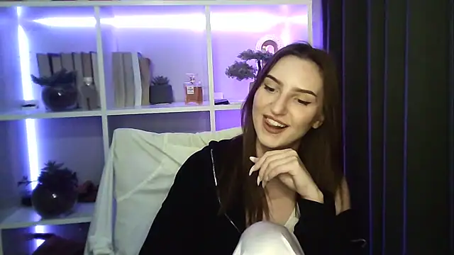 X Alisa online show from 30, 9, 2025