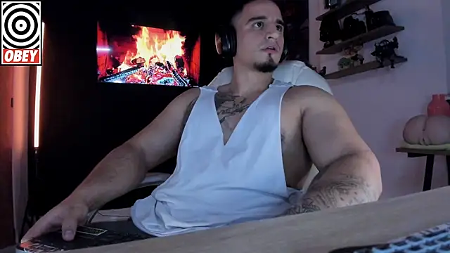 kingbear777 online show from 2, 10, 2025