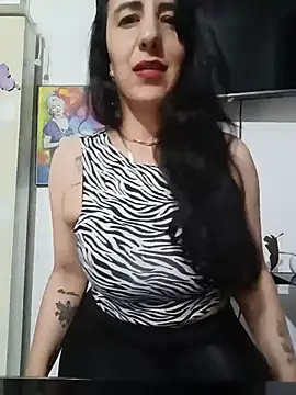christine-x online show from 2, 7, 2026