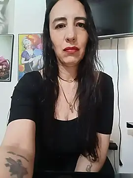 christine-x online show from 4, 8, 2026