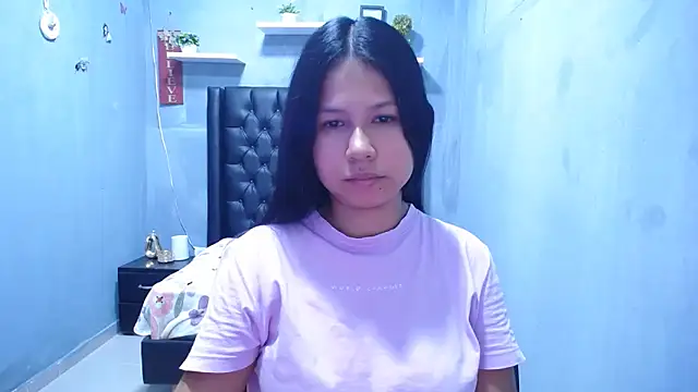 Letty Plugxo online show from 4, 5, 2026