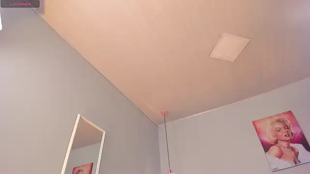 ScarletGV online show from 13, 3, 2025