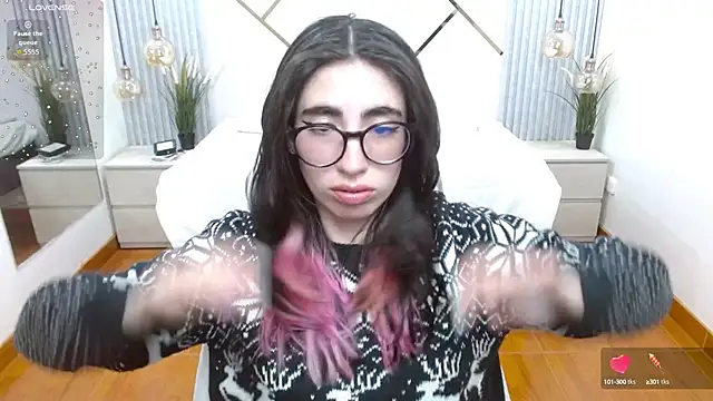 LenaRoses online show from 24, 9, 2025