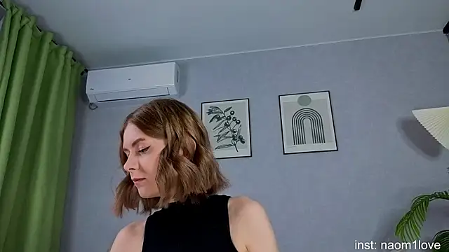 Naomi Girly online show from 10, 7, 2026