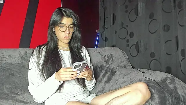 Snapshot of Chaminela_27 chatting on 15, 2, 2025 Chaminela 27 online show from 15, 2, 2025