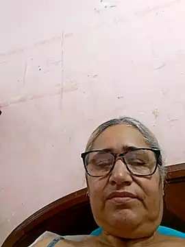 Snapshot of _candi chatting on 14, 10, 2025 candi online show from 14, 10, 2025