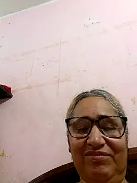 Snapshot of _candi chatting on 22, 10, 2025 candi online show from 22, 10, 2025