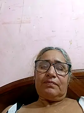 Snapshot of _candi chatting on 22, 11, 2025 candi online show from 22, 11, 2025