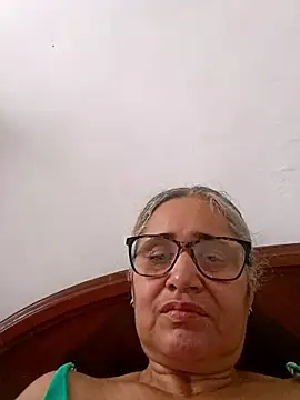 Snapshot of _candi chatting on 12, 1, 2026 candi online show from 12, 1, 2026