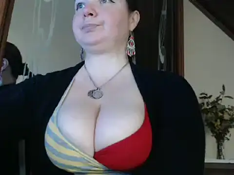 Snapshot of amorelara chatting on 10, 2, 2025 amorelara online show from 10, 2, 2025