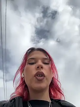 RiriRoseey online show from 28, 10, 2025