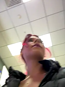 RiriRoseey online show from 8, 11, 2025