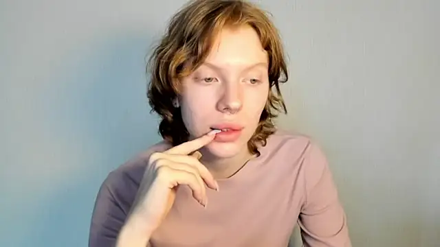 Snapshot of StellaDavis chatting on 25, 2, 2026 StellaDavis online show from 25, 2, 2026