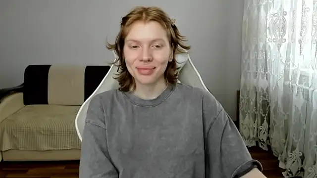 Snapshot of StellaDavis chatting on 10, 4, 2026 StellaDavis online show from 10, 4, 2026