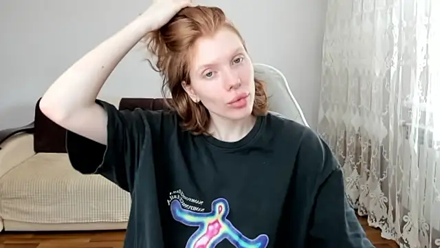 Snapshot of StellaDavis chatting on 27, 4, 2026 StellaDavis online show from 27, 4, 2026