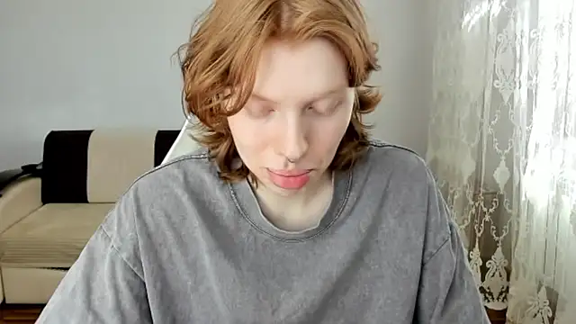Snapshot of StellaDavis chatting on 5, 5, 2026 StellaDavis online show from 5, 5, 2026