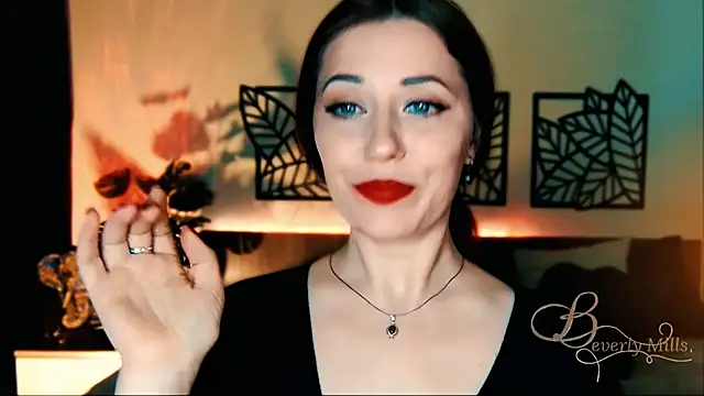 Snapshot of MissBeverlyMills chatting on 20, 3, 2025 MissBeverlyMills online show from 20, 3, 2025