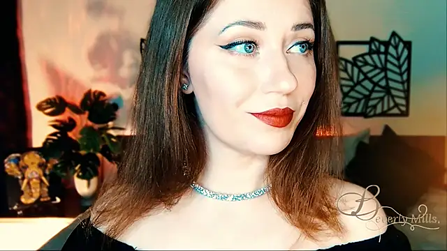 Snapshot of MissBeverlyMills chatting on 22, 3, 2025 MissBeverlyMills online show from 22, 3, 2025