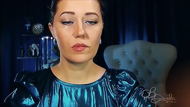 MissBeverlyMills online show from 1, 5, 2026