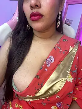 Snapshot of krishaa_ chatting on 23, 4, 2026 krishaa online show from 23, 4, 2026