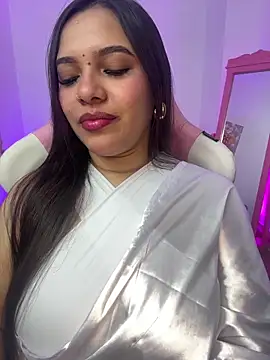 Snapshot of krishaa_ chatting on 2, 5, 2026 krishaa online show from 2, 5, 2026