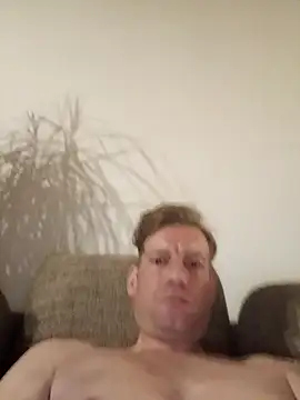 Snapshot of MArciQuarky chatting on 21, 3, 2025 MArciQuarky online show from 21, 3, 2025