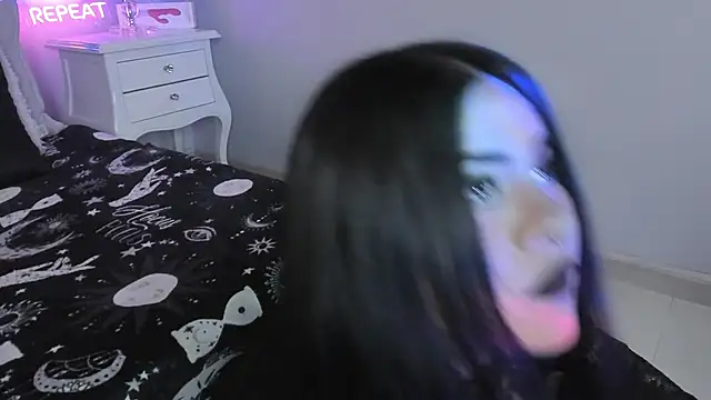 atena hill online show from 20, 12, 2025