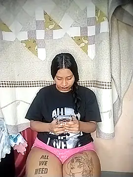 Snapshot of Jarapaol chatting on 25, 10, 2025 Jarapaol online show from 25, 10, 2025