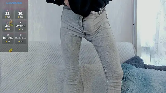 Snapshot of v1cky_ chatting on 21, 2, 2025 v1cky  online show from 21, 2, 2025