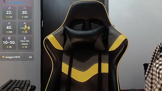 Snapshot of v1cky_ chatting on 4, 10, 2025 v1cky  online show from 4, 10, 2025