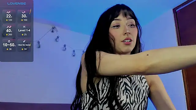 Snapshot of v1cky_ chatting on 30, 10, 2025 v1cky  online show from 30, 10, 2025