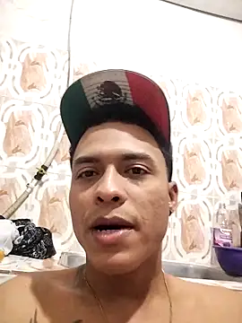 Snapshot of jaycob_fox chatting on 2, 2, 2026 jaycob fox online show from 2, 2, 2026