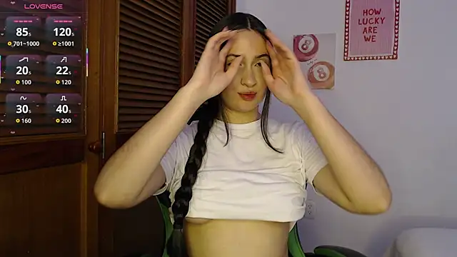Snapshot of sofiaduque_26 chatting on 2, 4, 2026 sofiaduque 26 online show from 2, 4, 2026