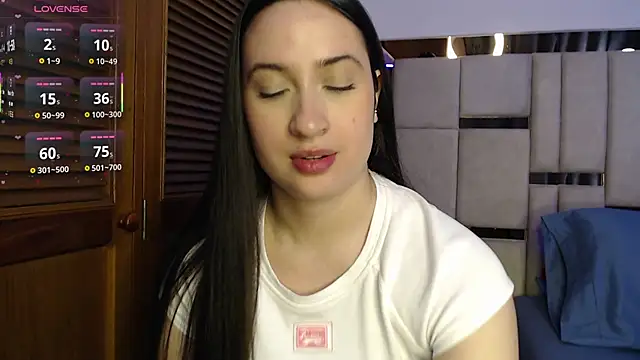 Snapshot of sofiaduque_26 chatting on 9, 5, 2026 sofiaduque 26 online show from 9, 5, 2026