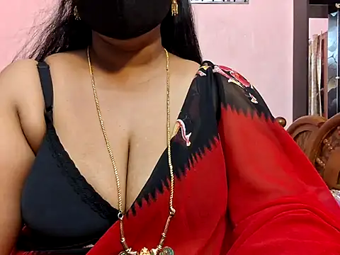 Snapshot of Pallavi-sri chatting on 12, 1, 2026 Pallavi-sri online show from 12, 1, 2026