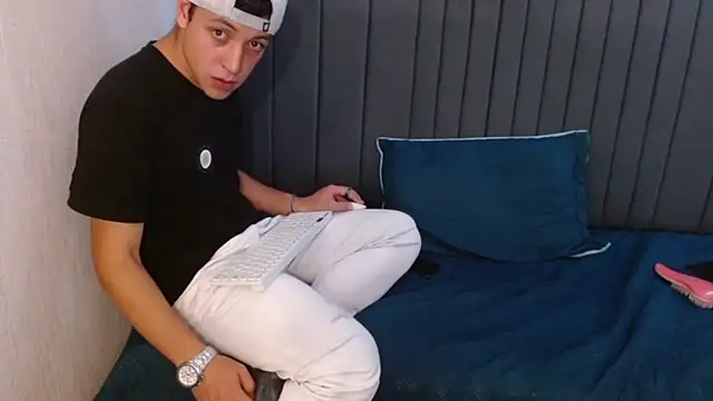 24 7horny  online show from 6, 5, 2026