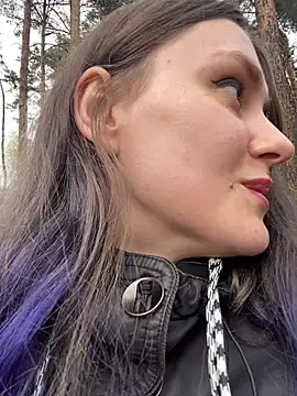 Erotic Synth Goddess online show from 1, 5, 2026