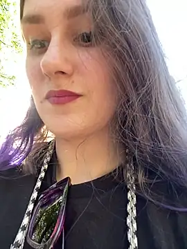 Erotic Synth Goddess online show from 4, 5, 2026
