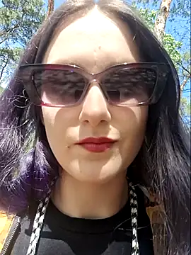 Erotic Synth Goddess online show from 8, 5, 2026