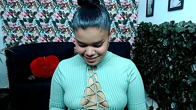 Snapshot of Wendy_Hot_ chatting on 1, 2, 2025 Wendy Hot online show from 1, 2, 2025