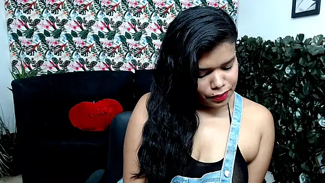 Snapshot of Wendy_Hot_ chatting on 12, 2, 2025 Wendy Hot online show from 12, 2, 2025